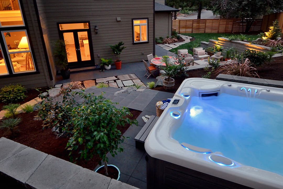 Image of a Corbett hot tub design and installation project by Drake's 7 Dees