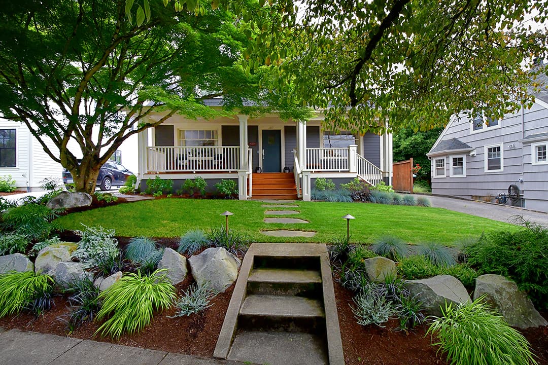 Image of a West Linn Yard Design and Construction by Drake's 7 Dees