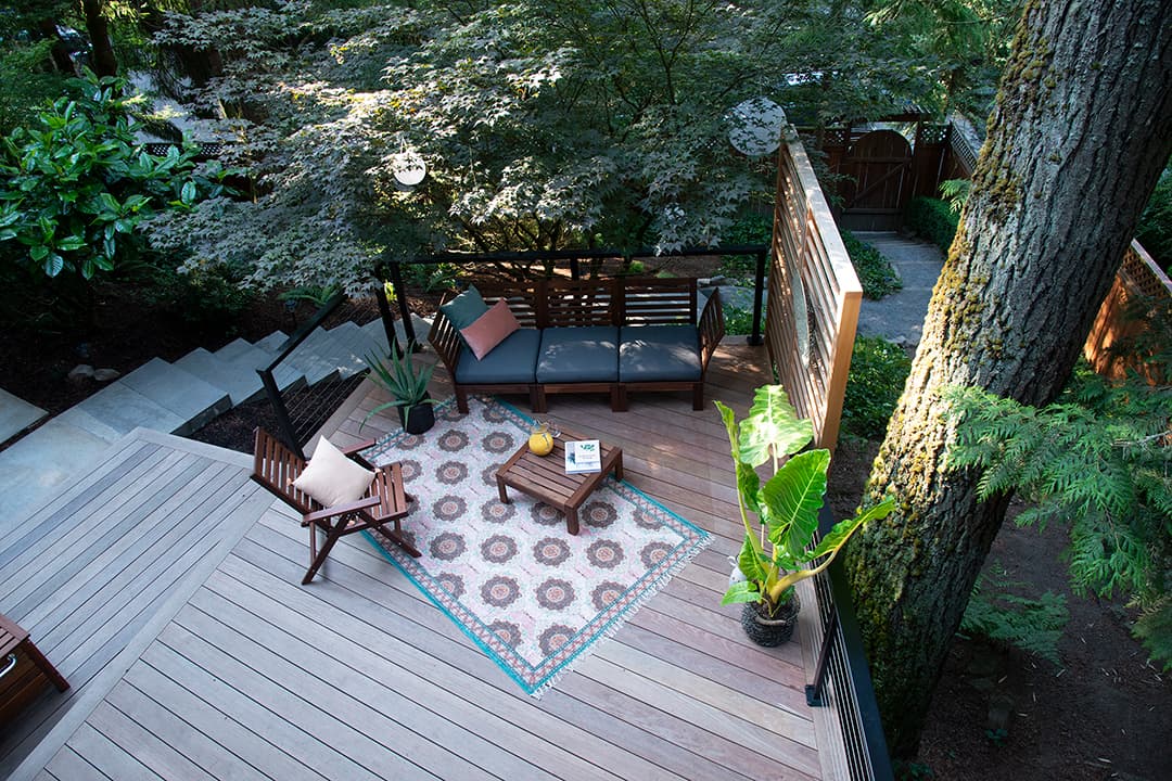Image of a Vancouver deck design and construction project by Drake's 7 Dees