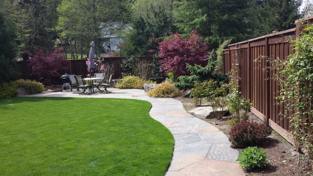 Image of a Tigard Yard Design and Construction by Drake's 7 Dees