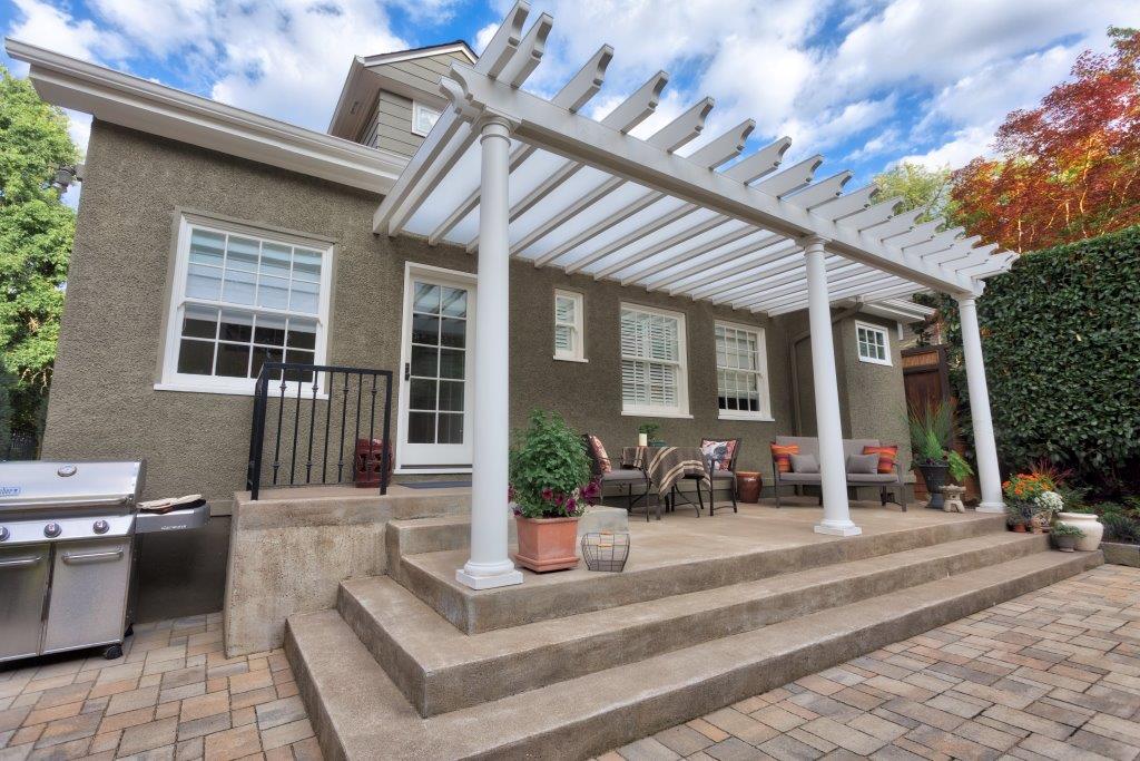 Image of a Durham Custom Patio Design and Installation by Drake's 7 Dees
