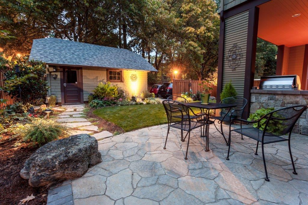 Image of a West Linn Custom Patio Design and Installation by Drake's 7 Dees