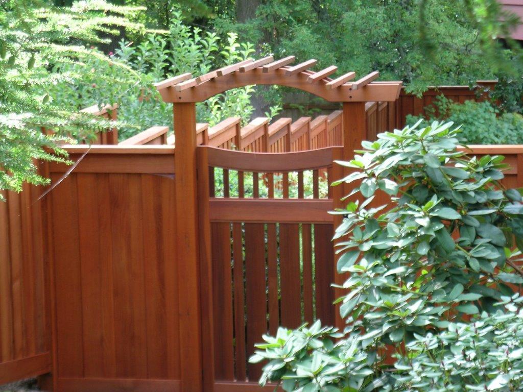 Image of a Newberg fence design and installation project by Drake's 7 Dees