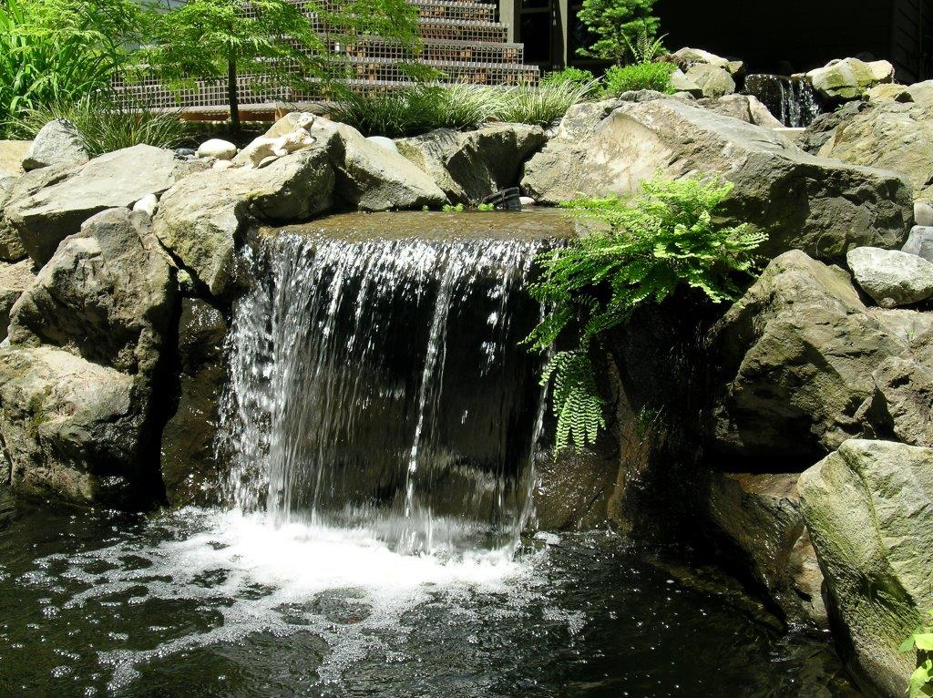 Image of a Corbett Water Feature Design and Installation by Drake's 7 Dees