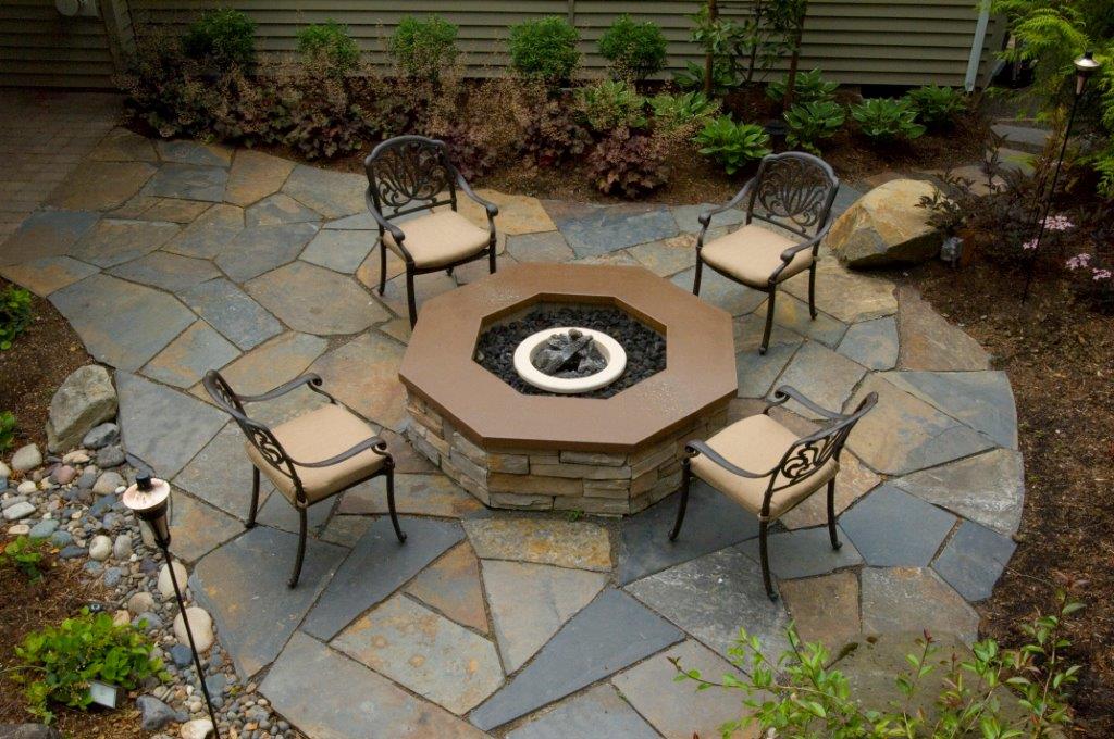 Image of a Sandy Custom Patio Design and Installation by Drake's 7 Dees